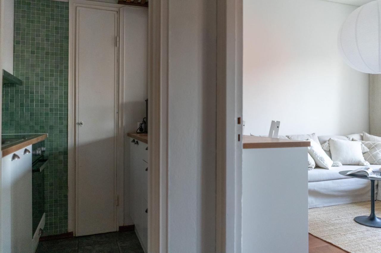 Kaksio Kulttuuritalon Ja Linnanmaen Vieressa Helsínquia Exterior foto